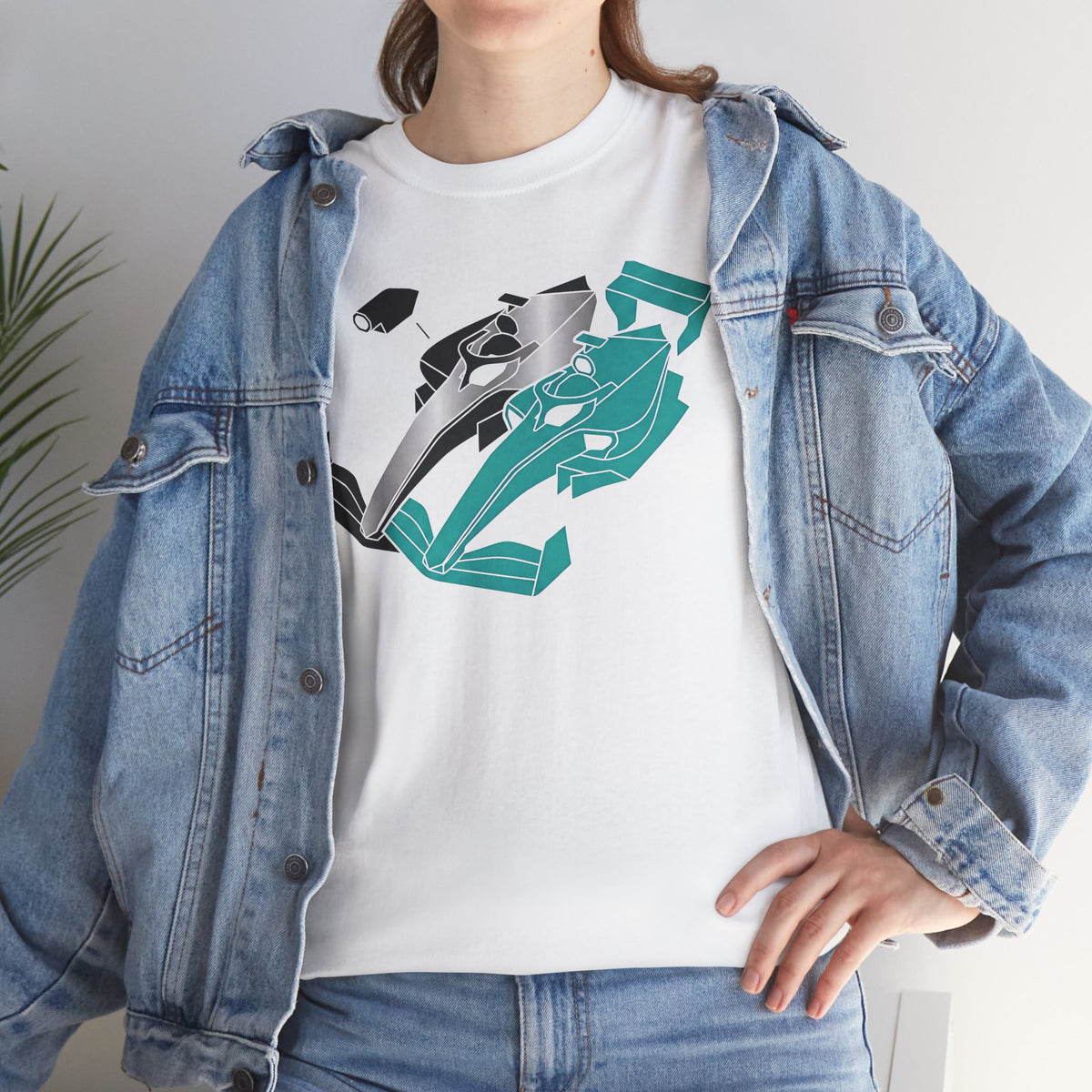 Racing Tech Tee — Modern F1 Car Graphic T-Shirt